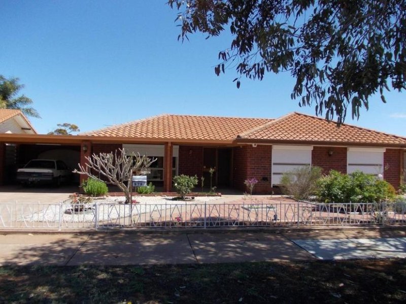 279 Nicolson Avenue, Whyalla Stuart, SA 5608