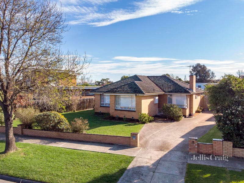 20 Clovelly Avenue, Glenroy, Vic 3046 Property Details