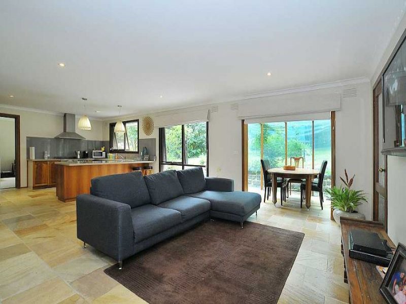 20 Heather Grove, Belgrave South, VIC 3160