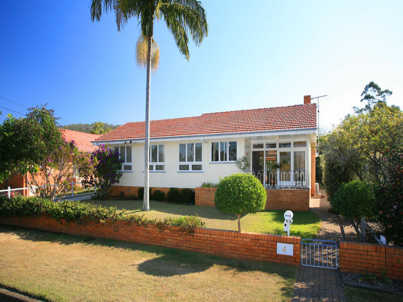 4 Laird Street, Ashgrove, Qld 4060 Property Details