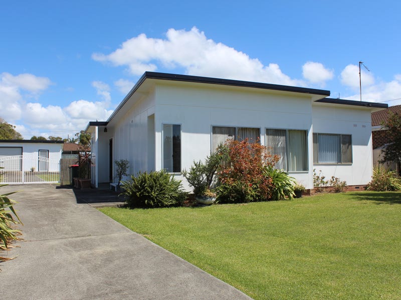 102 Greenbank Grove, Culburra Beach, NSW 2540