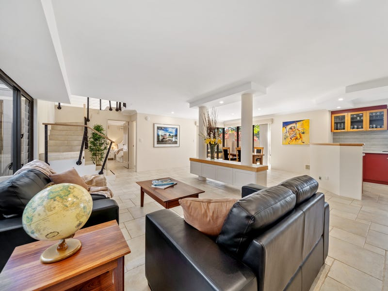 20 Leverburgh Street, Ardross, WA 6153 Property Details