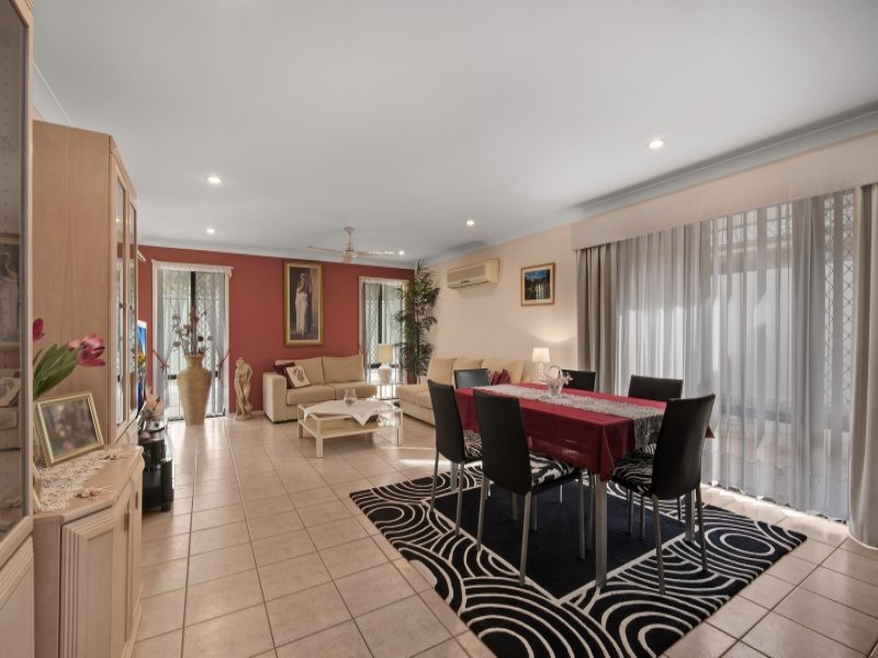 12 Diamond Avenue, Kallangur, QLD 4503