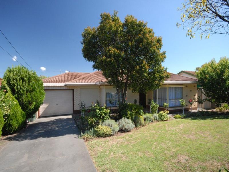 11 Oldham Avenue, Modbury Heights, SA 5092
