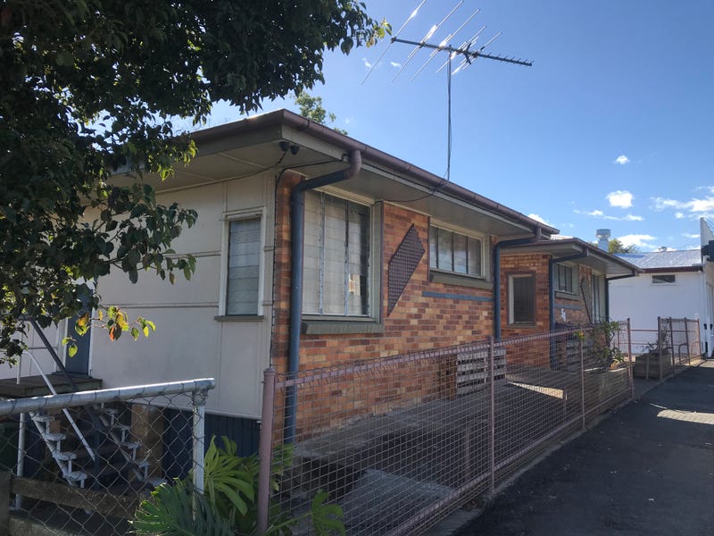 56 Downs Street, North Ipswich, QLD 4305