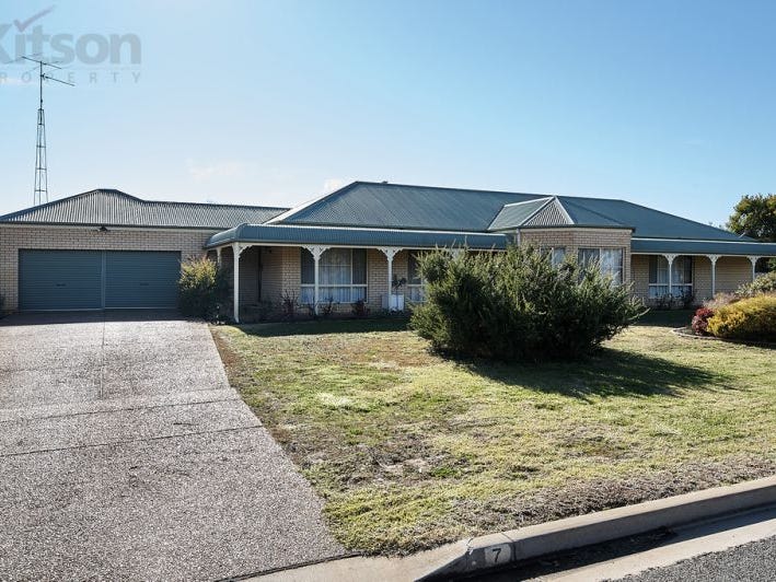 7 Brookong Street, Lockhart, NSW 2656 Property Details