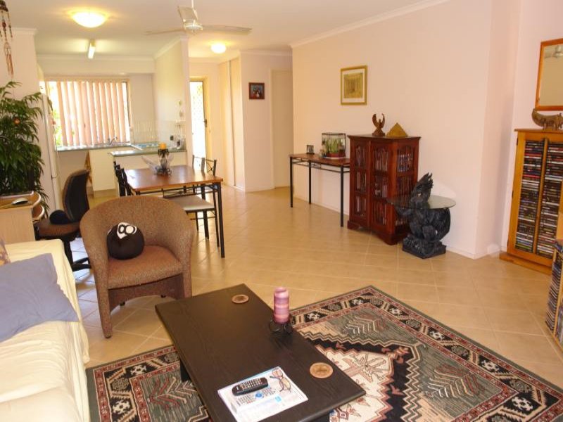 37/461 Pine Ridge Road, Runaway Bay, QLD 4216