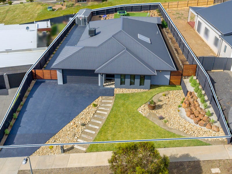 34 Darley Drive, Darley, Vic 3340 Property Details