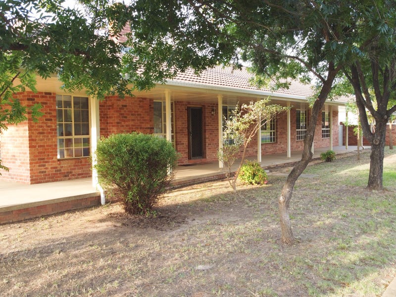 58 Warraderry Street, Grenfell, NSW 2810 Property Details