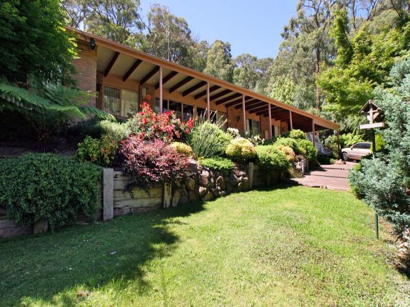 24 Browns Road, Montrose, Vic 3765 Property Details