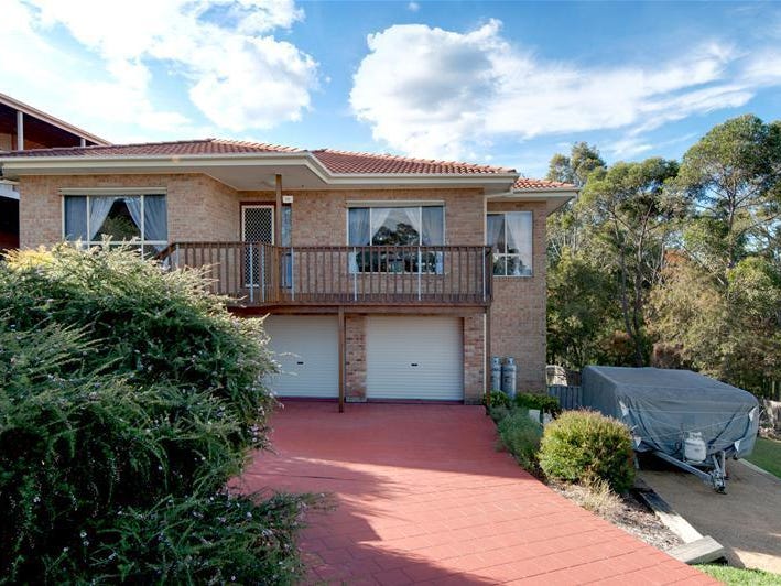 16 Penthouse Place, North Batemans Bay, NSW 2536