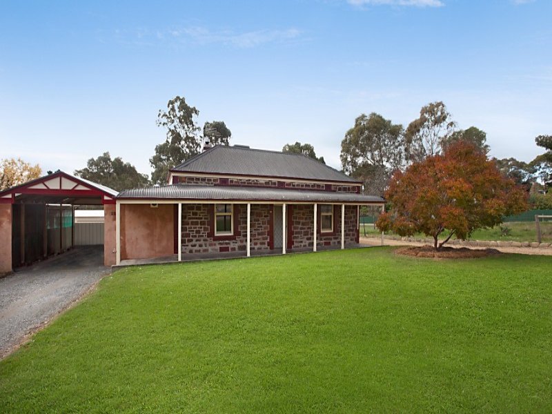 25 South Terrace, Williamstown, SA 5351 Property Details