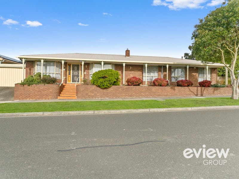 Houses for Sale in Langwarrin, VIC 3910