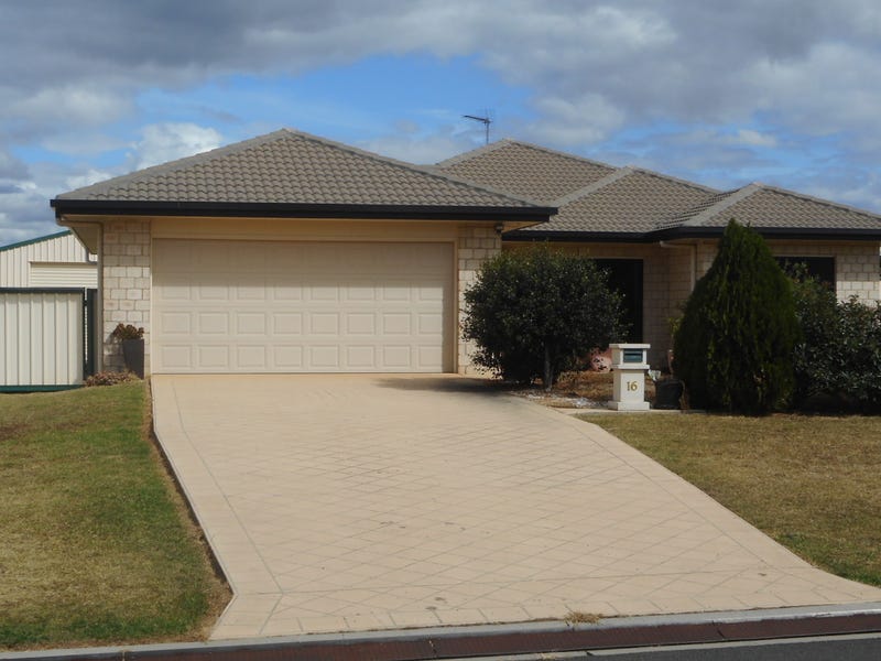 16 Baguley Street, Warwick, QLD 4370