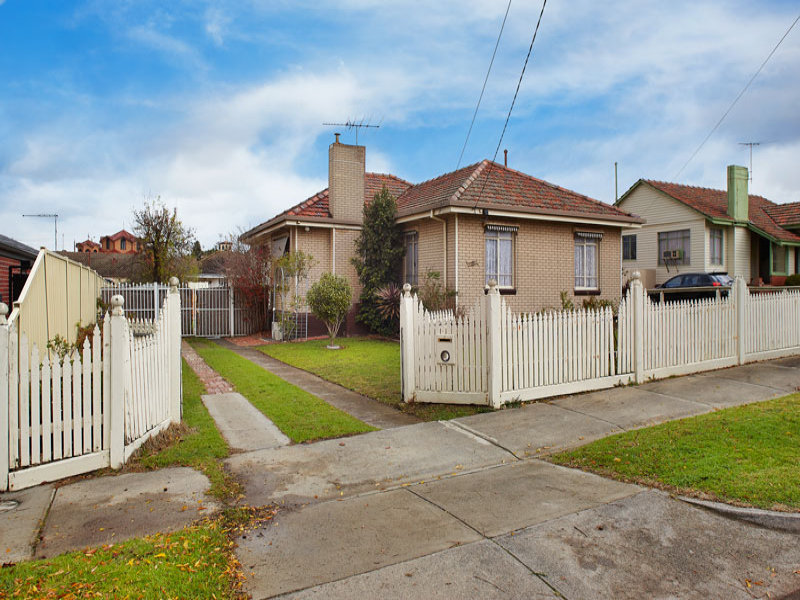 15 Steane Street, Reservoir, Vic 3073 - Property Details