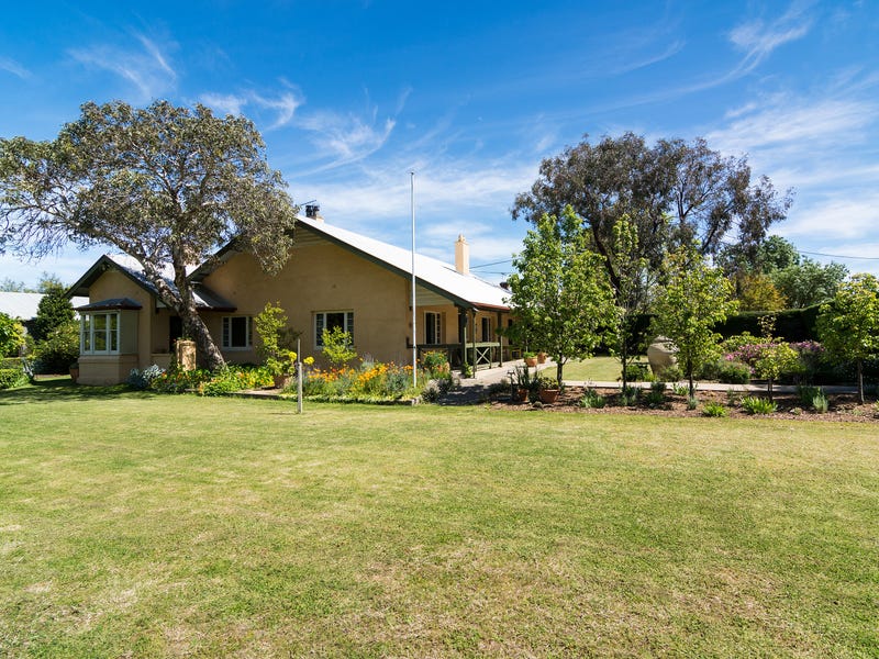 7 West Terrace, Strathalbyn, SA 5255 Property Details