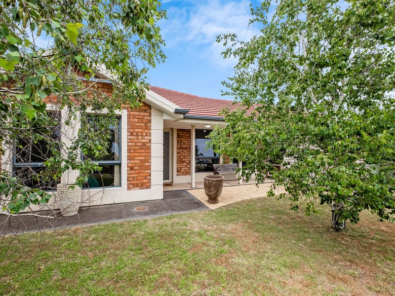 16 Sally Court, Hallett Cove, SA 5158