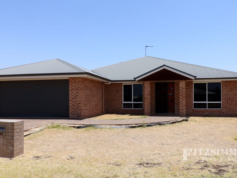 49 Diggers Drive, Dalby, Qld 4405 Property Details
