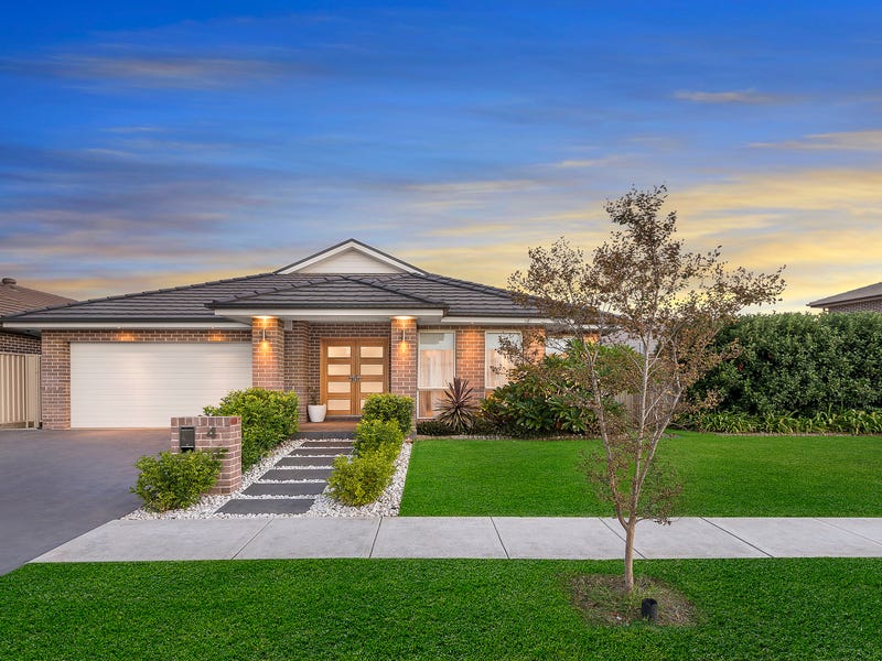 4 Lancaster Street, Gregory Hills, NSW 2557