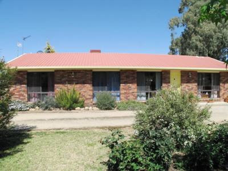 20 Kyeamba Avenue, Lake Albert, NSW 2650