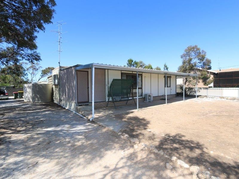 7 North Terrace, Blanchetown, SA 5357 Property Details