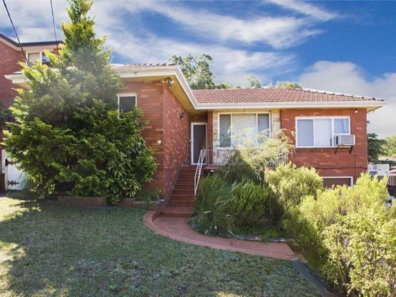 1 Merri Avenue, Peakhurst Heights, NSW 2210