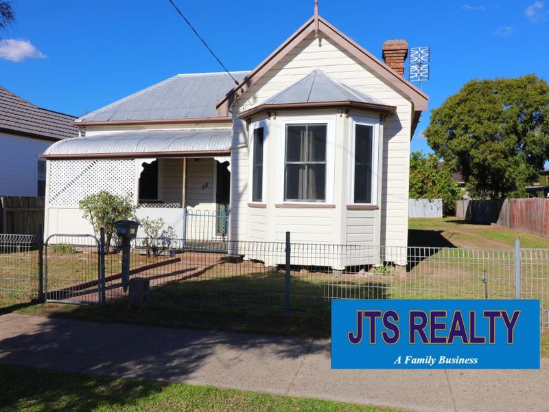 98 Sydney Street, Muswellbrook, NSW 2333