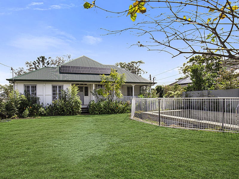 77 Simpsons Road, Bardon, Qld 4065 Property Details