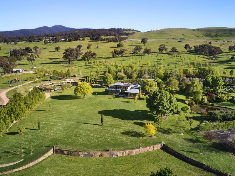 215 Powers Road, Merrijig, Vic 3723 Property Details