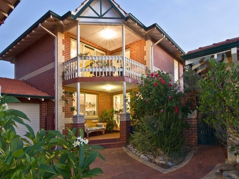 3/130 Gildercliffe Street, Scarborough, WA 6019 Property Details