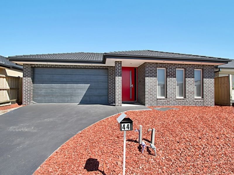 44 Buckland Hill Drive, Wallan, Vic 3756 Property Details