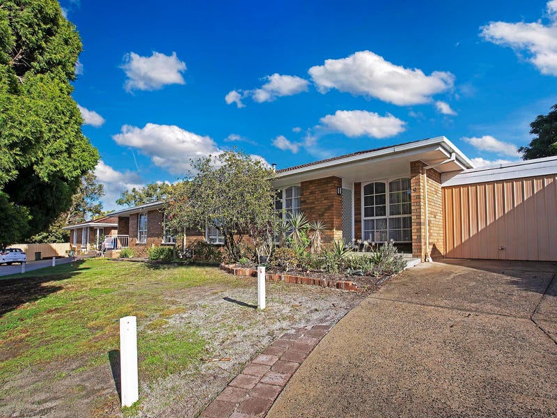 9/12 Cedar Grove, Highton, Vic 3216 Property Details