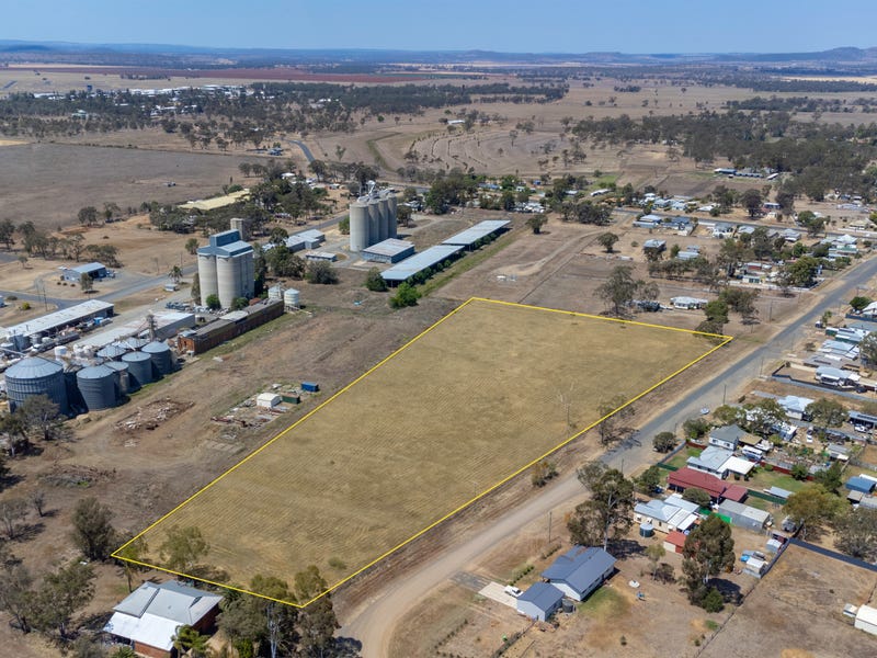 Real Estate & Property for Sale in Kingsthorpe, QLD 4400 (+1 location