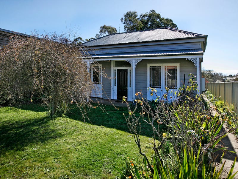 10 Piper Street, Vic 3444 Property Details