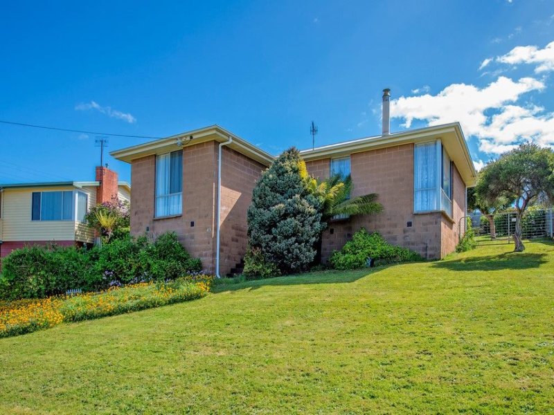 43 Colegrave Road, Upper Burnie, TAS 7320