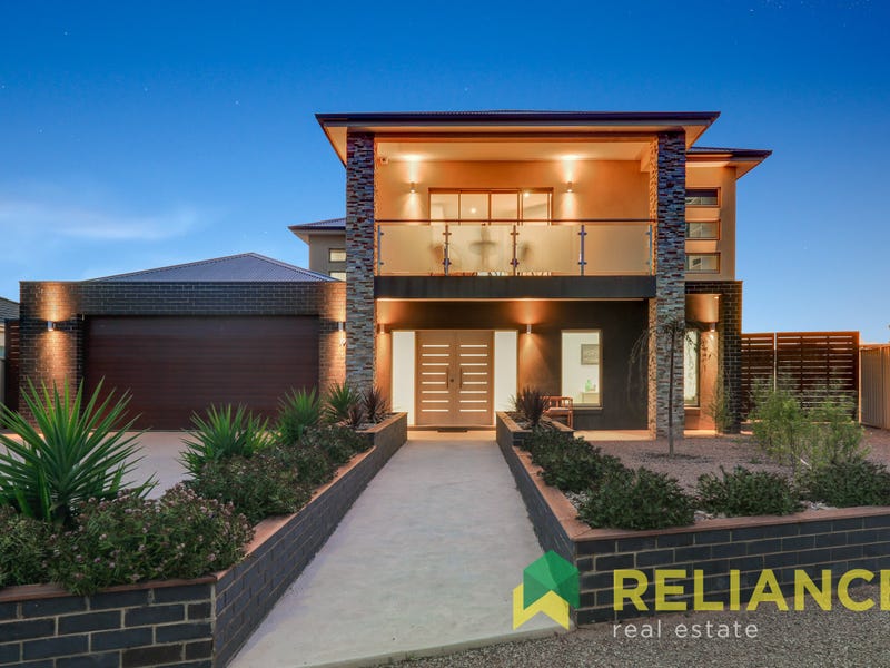 19 Pangbourne Avenue, Harkness, Vic 3337 Property Details