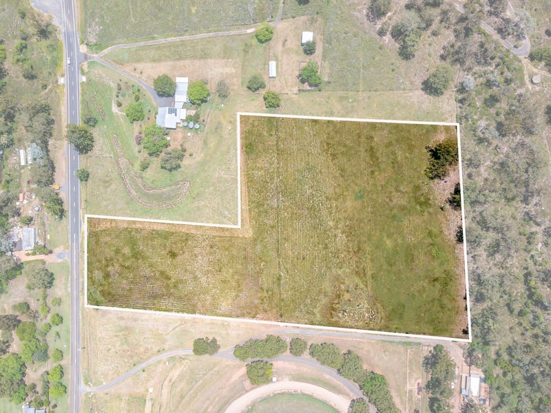 135 Murphys Creek Road, Postmans Ridge, QLD 4352 - realestate.com.au