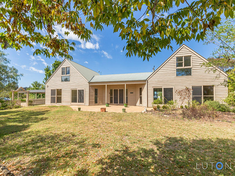 127 Swan Drive, Googong, NSW 2620