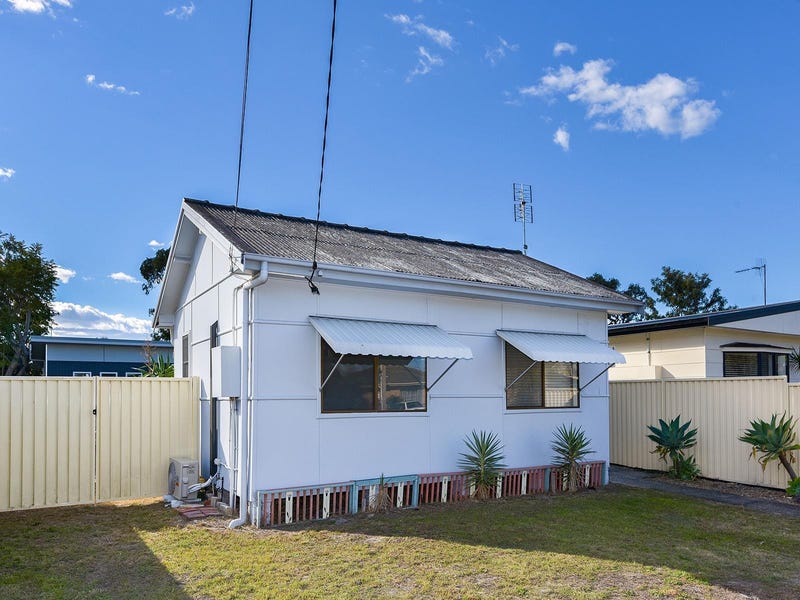 40 Dorothy Avenue, Woy Woy, NSW 2256