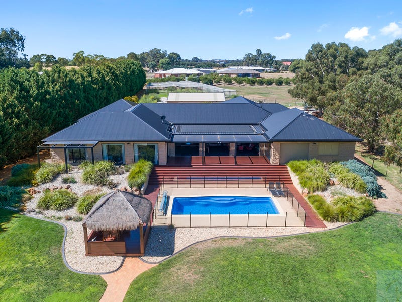 104 Quicks Road, Barooga, Nsw 3644 - Realestate.com.au