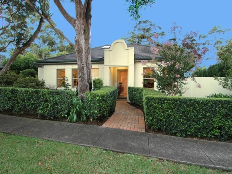 6/2 Canberra Avenue, Turramurra, NSW 2074 Property Details