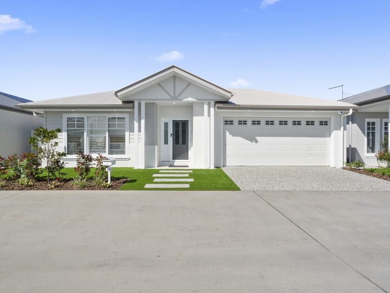 Palm Lake Resort Beachmere Bay Retirement Living at 194 Road