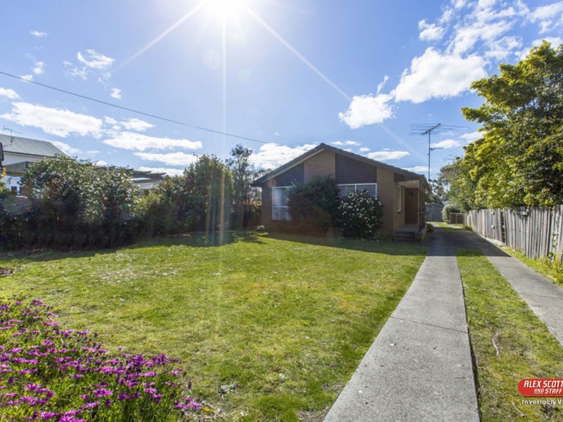 28 Golf Street, Inverloch, Vic 3996 Property Details