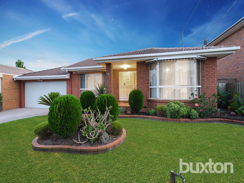 8 Mcclure Road, Dingley Village, VIC 3172