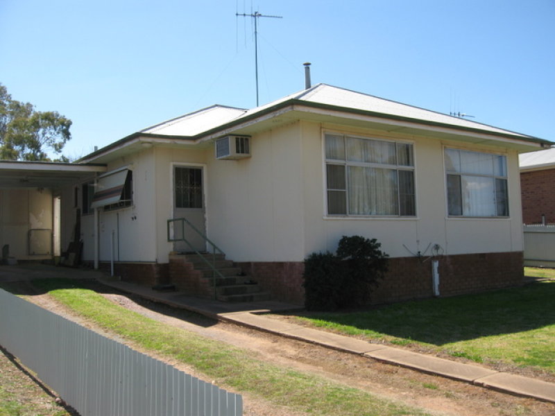104 Mitchell Street, Parkes, NSW 2870