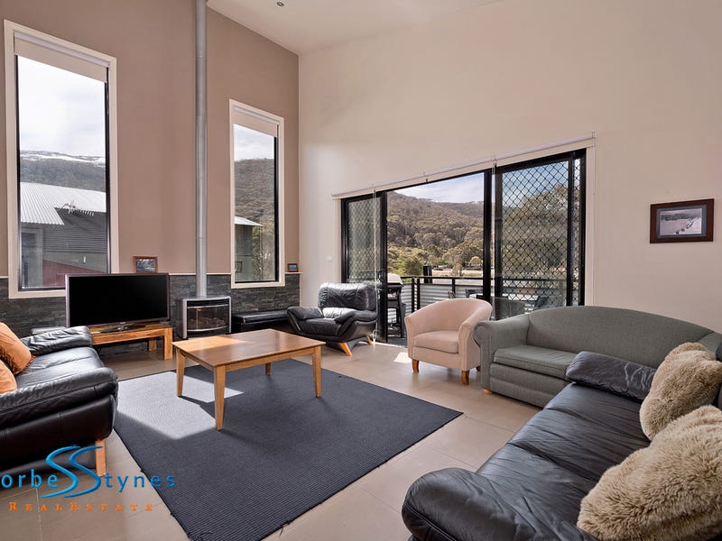 4/Blues Air Chimneys Way Woodridge, Thredbo, NSW 2625 Property Details