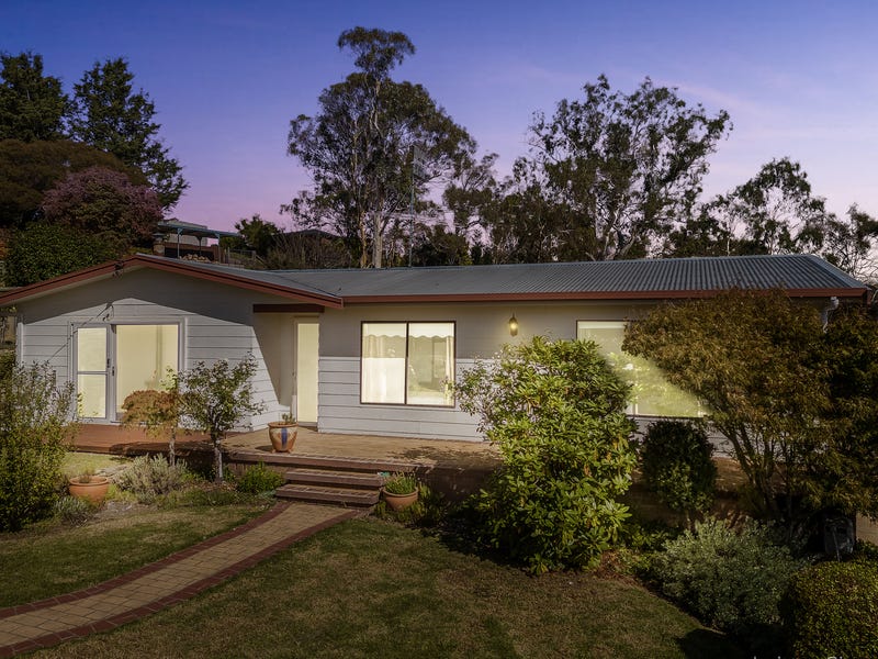 105n Meridian Street, Walcha, NSW 2354 House for Sale