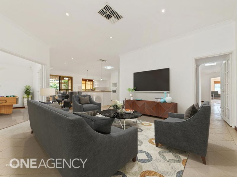 11 Alexandria Boulevard, Canning Vale, WA 6155