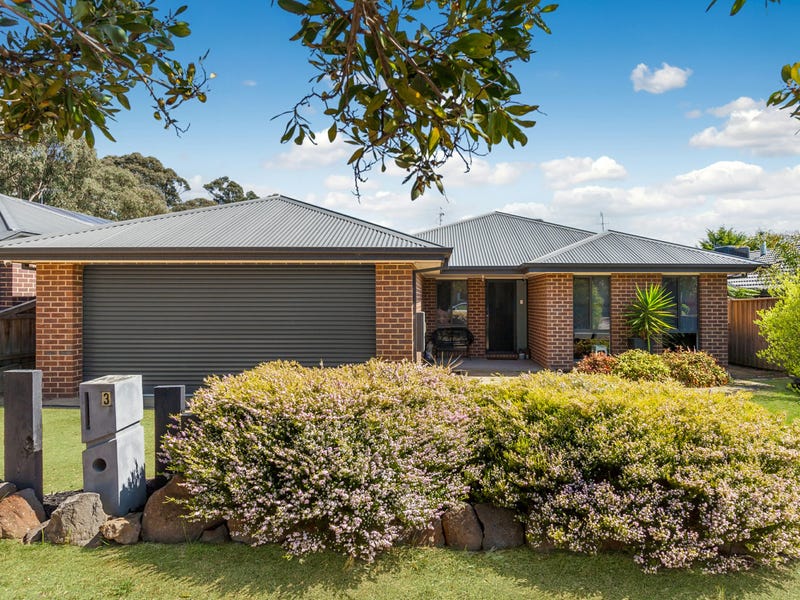 3 Grange Drive, Broadford, Vic 3658 Property Details
