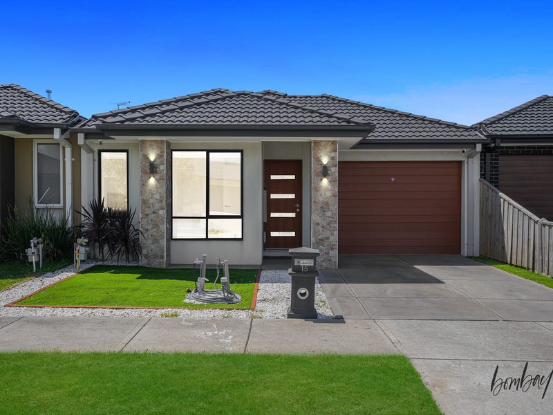 15 McCracken Avenue, Mickleham, Vic 3064 Property Details